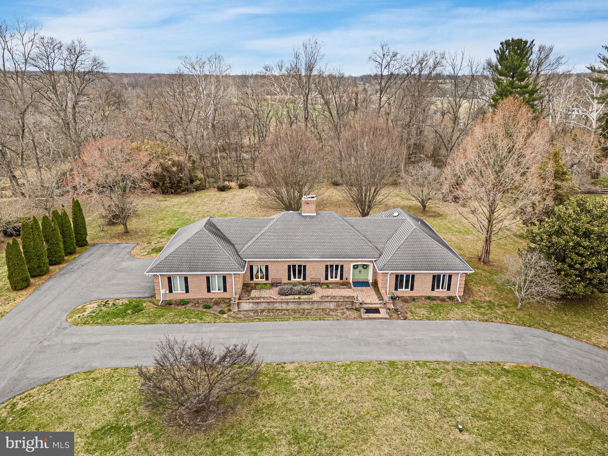 185 Riverside Drive Elkton, MD 21921 - Photo 2 of 54