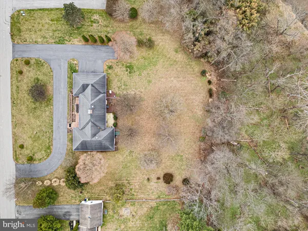 $700,000 | 185 Riverside Drive, Elkton, MD 21921