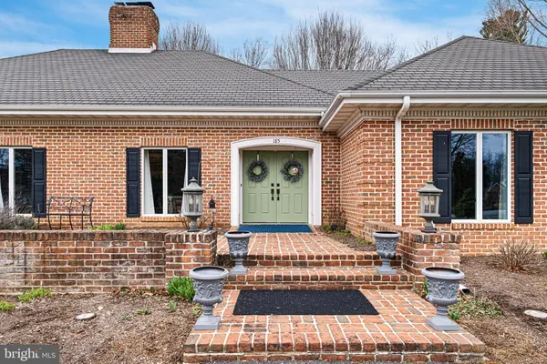 $700,000 | 185 Riverside Drive, Elkton, MD 21921