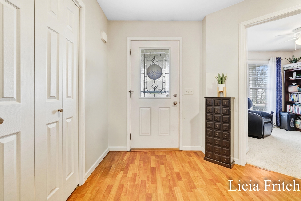 1527 West Addison Way Muskegon, MI 49445 - Photo 11 of 49