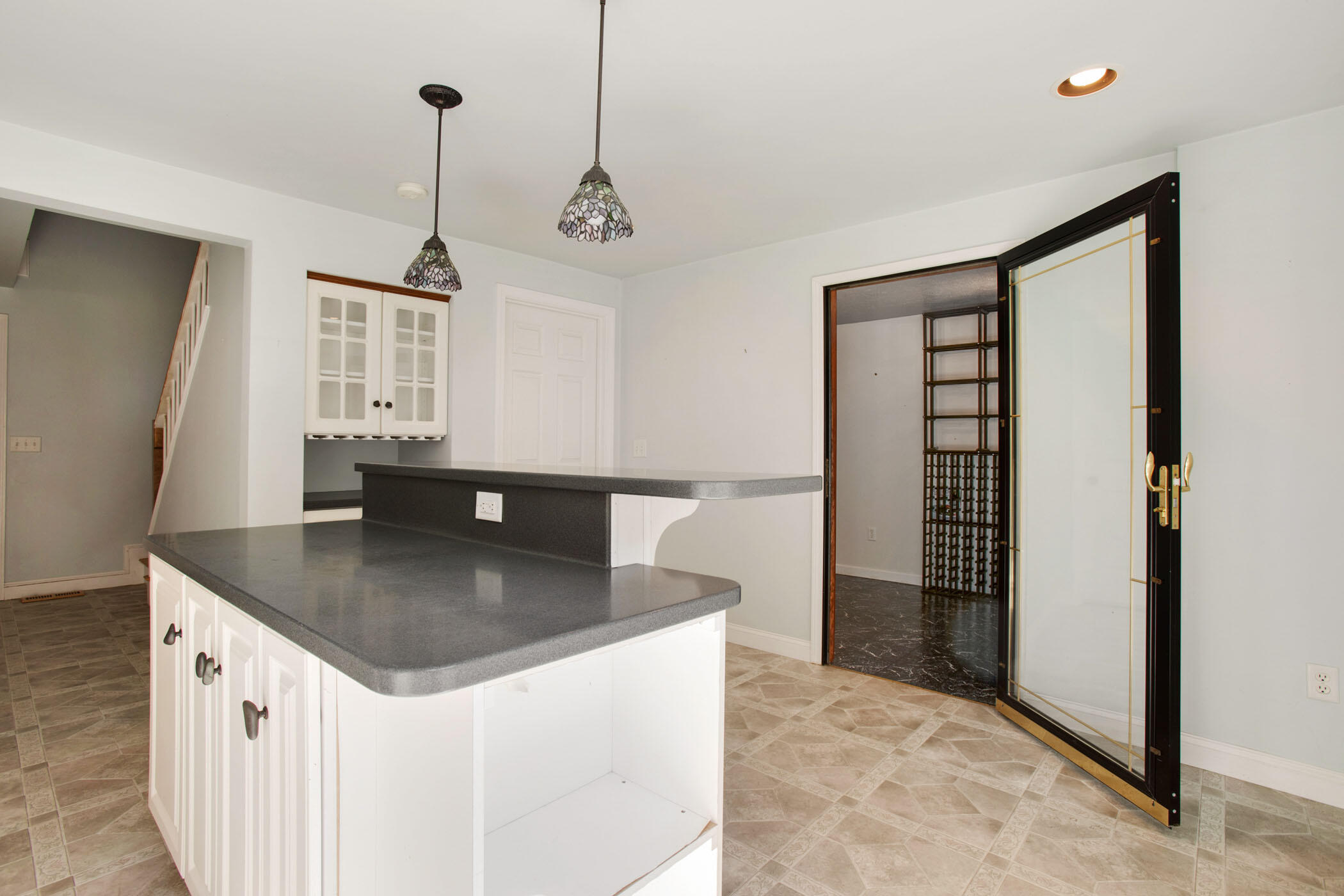 121 Sea Road Kennebunk, ME 04043 - Photo 7 of 34 packmaynard_vbenenti_121seardkennebunk_r