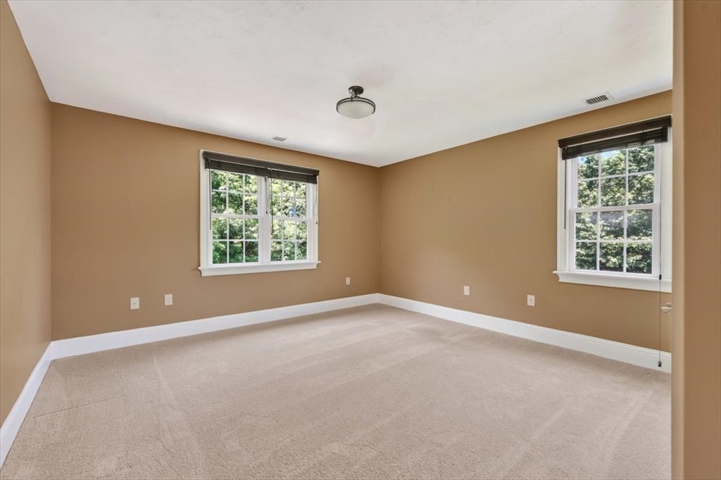 11 Jutila Farm Path Hanover, MA 02339 - Photo 23 of 38