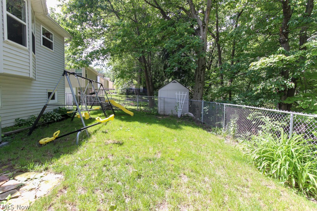 6042 Ravine Boulevard Parma, OH 44134 - Photo 35 of 35 Gallery Image 35
