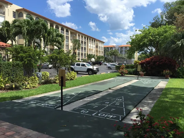 $3,000 | 951 De Soto Road, Unit 427, Boca Raton, FL 33432