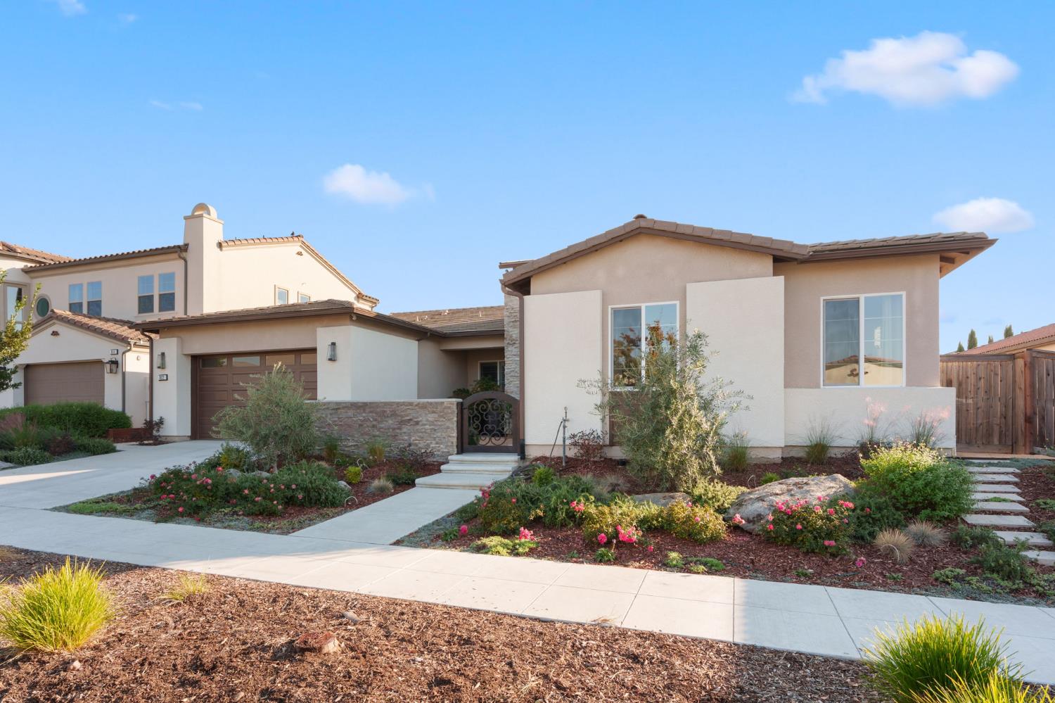 822 Overstone Avenue Madera, CA 93636 - Photo 47 of 54