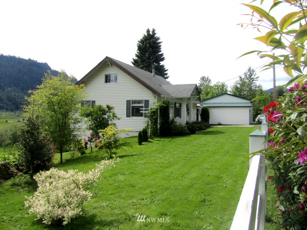 620 Davis Lake Road Morton, WA 98356 - Photo 1 of 25 Gallery Image 1