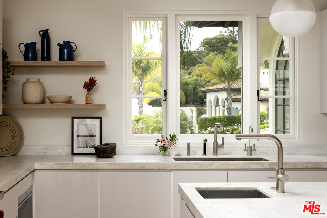 1084 Golf Road Santa Barbara, CA 93108 - Photo 14 of 54