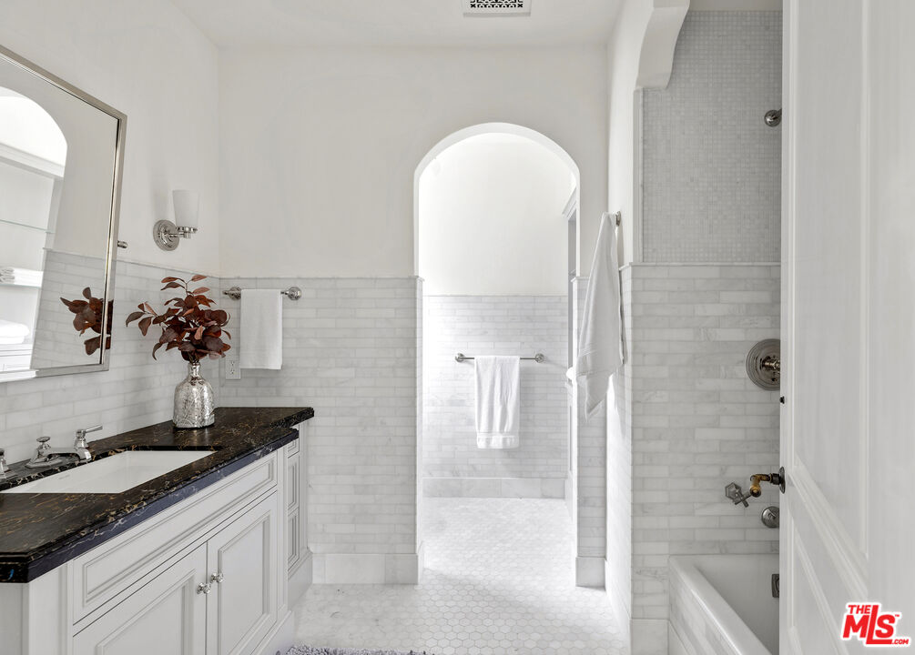 1084 Golf Road Santa Barbara, CA 93108 - Photo 24 of 54