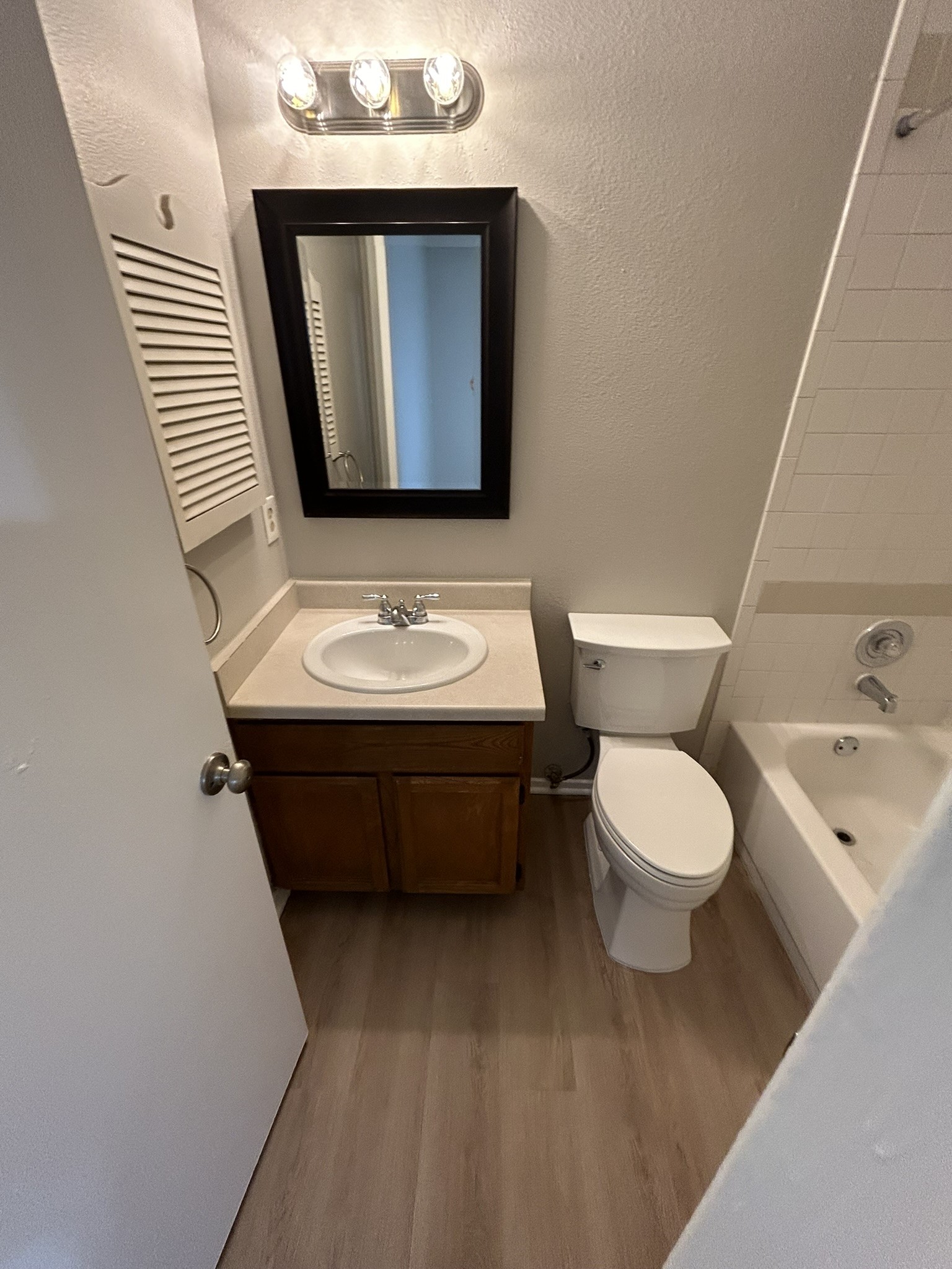 7900 West Gate Boulevard, Unit B Austin, TX 78745 - Photo 14 of 16