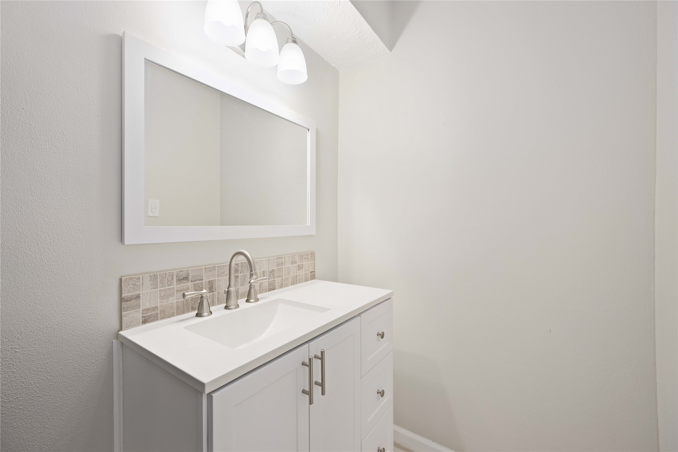 9809 Condor Drive Conroe, TX 77385 - Photo 12 of 24 Gallery Image 12