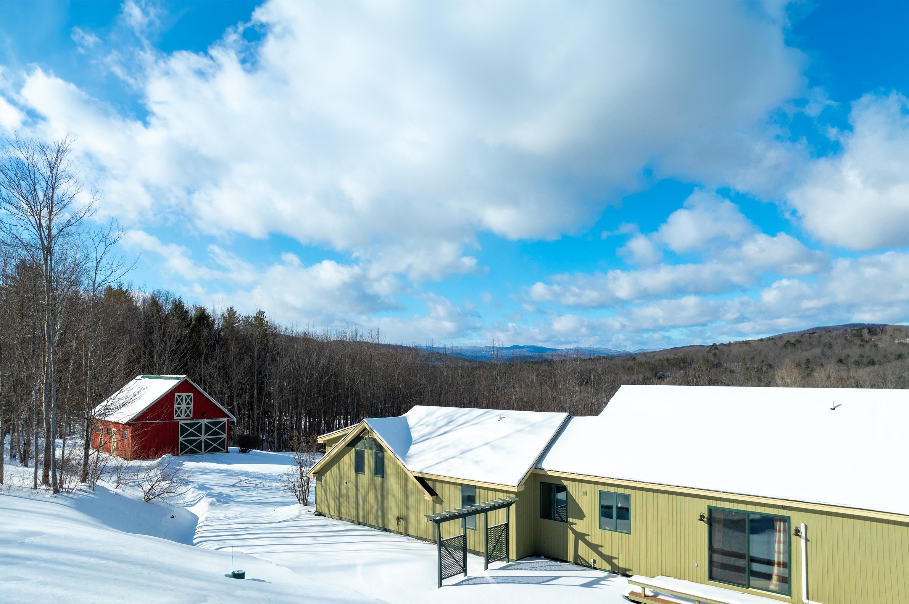 411 Wood Road Hartford, VT 05059 - Photo 56 of 60