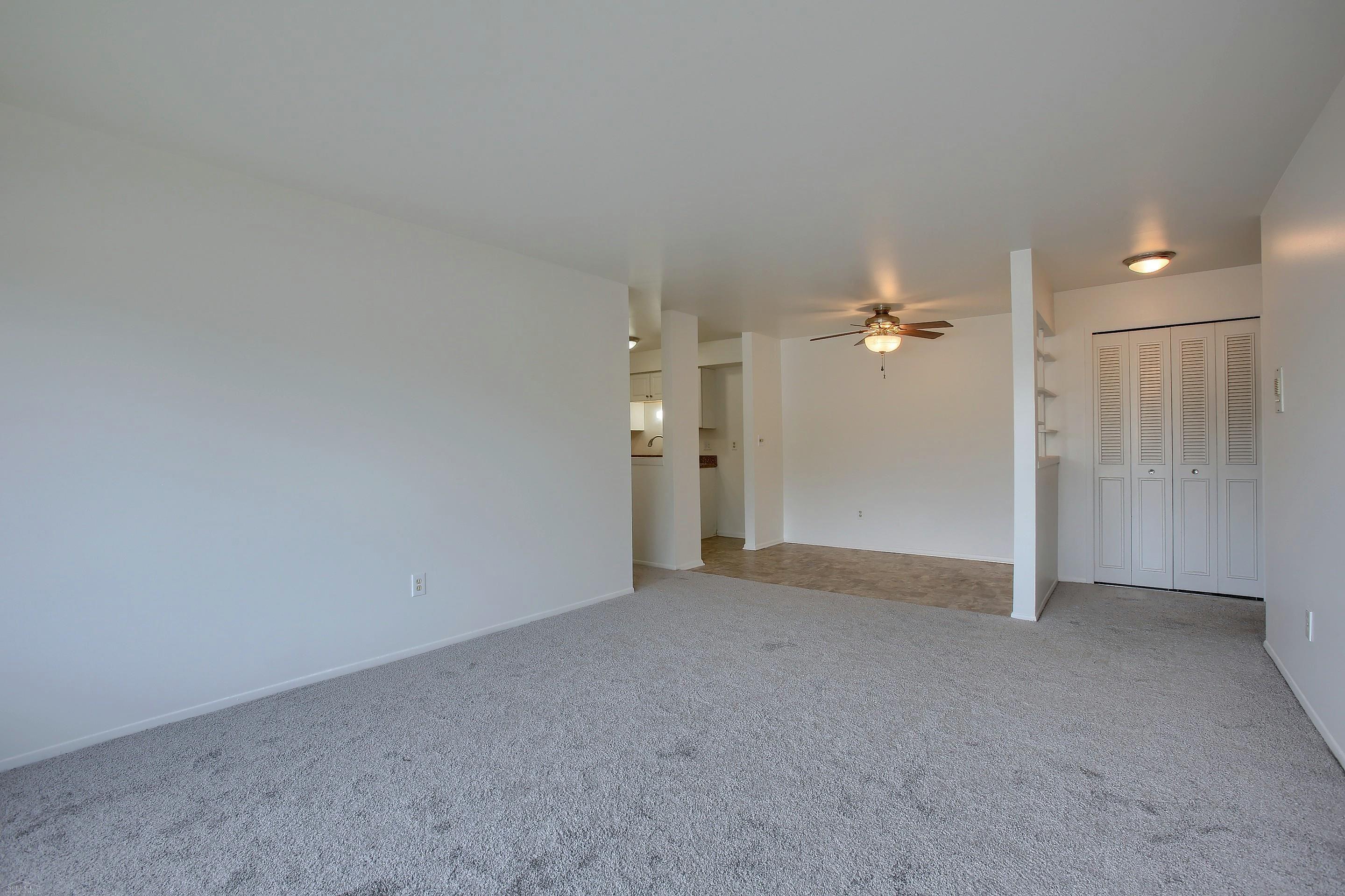 30237 Utica Road Roseville, MI 48066 - Photo 10 of 20