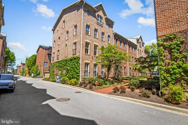 $929,000 | 2331 Boston Street, Unit 1, Baltimore, MD 21224