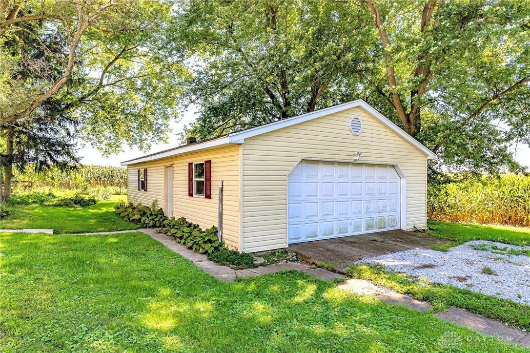 4658 Wayne Trace Road Eaton, OH 45320 - Photo 16 of 40 Gallery Image 16