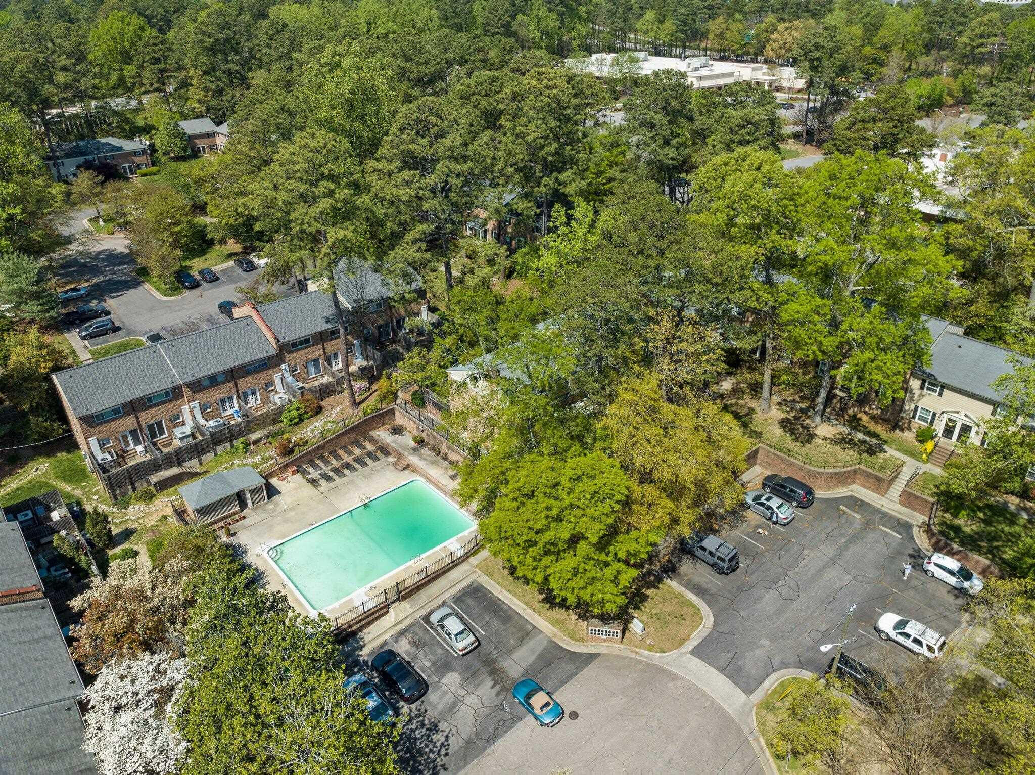 3743 Yorktown Place Raleigh, NC 27609 - Photo 27 of 32 Photo 27