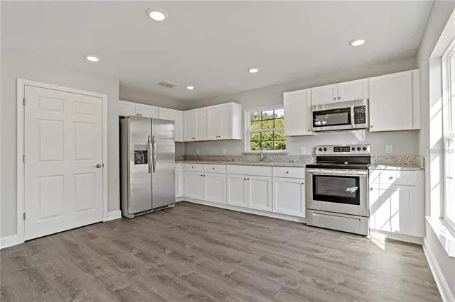 $1,850 | 800 Ware Avenue Northeast, Winter Haven, FL 33881