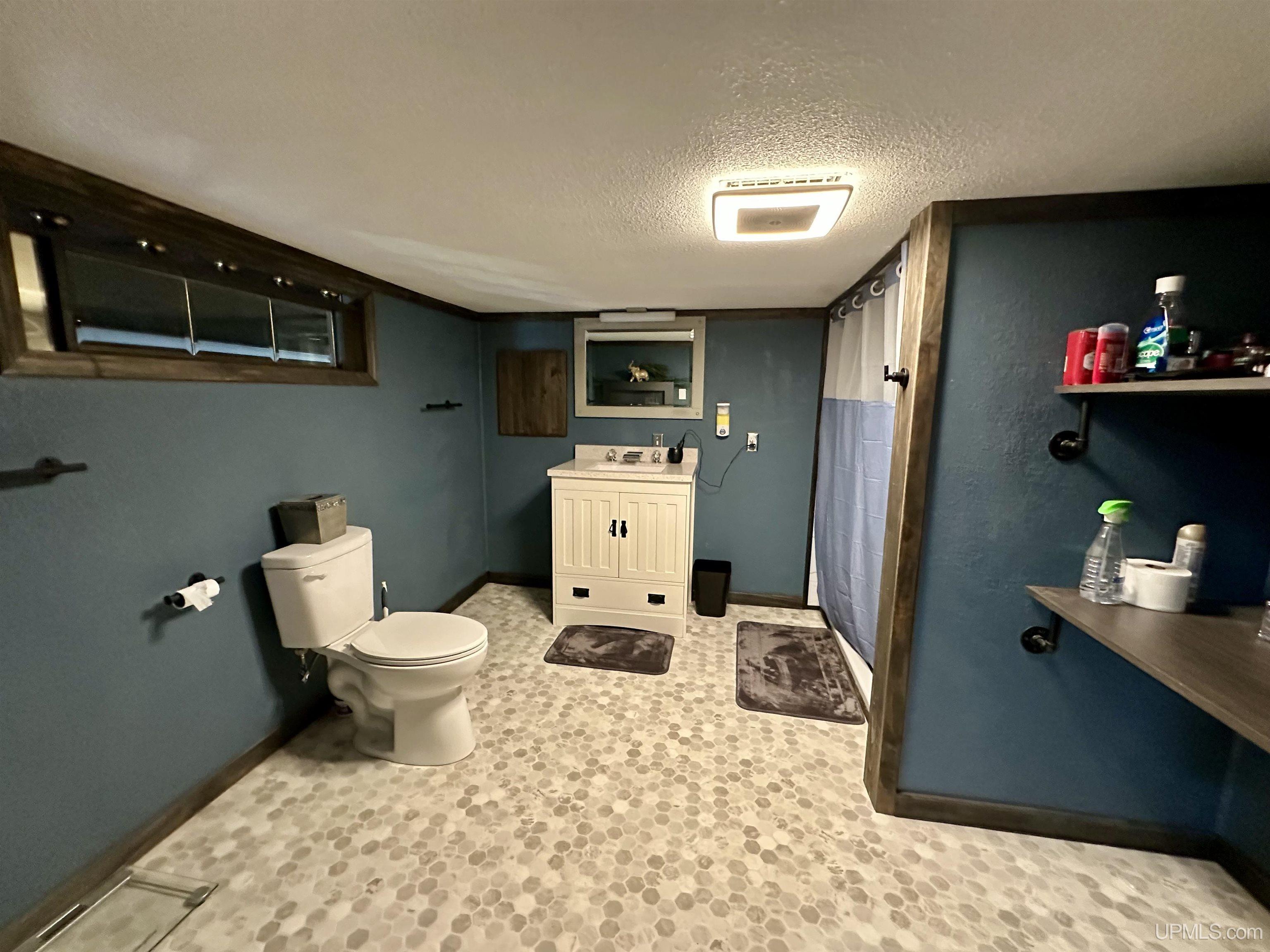 3910 20th Road Gladstone, MI 49837 - Photo 13 of 40