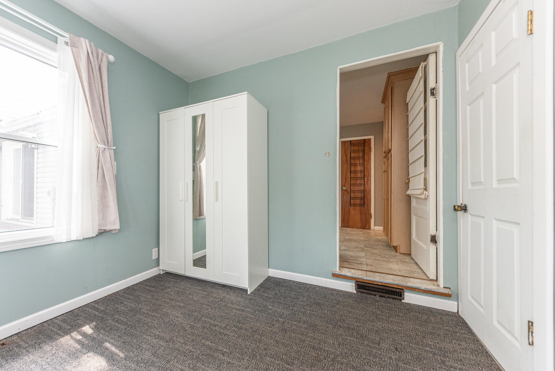 562 Brookside Road Ypsilanti, MI 48197 - Photo 23 of 36 00__17