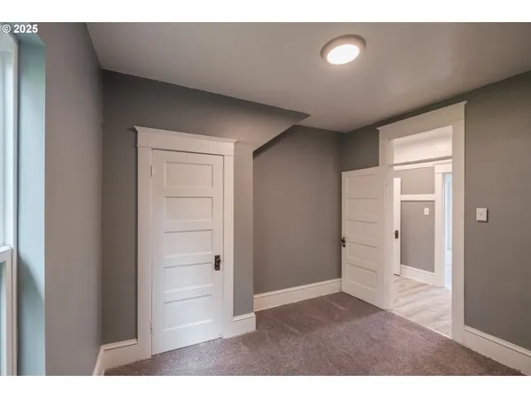 $650,000 | 640 8th Street, Astoria, OR 97103