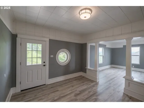 $650,000 | 640 8th Street, Astoria, OR 97103