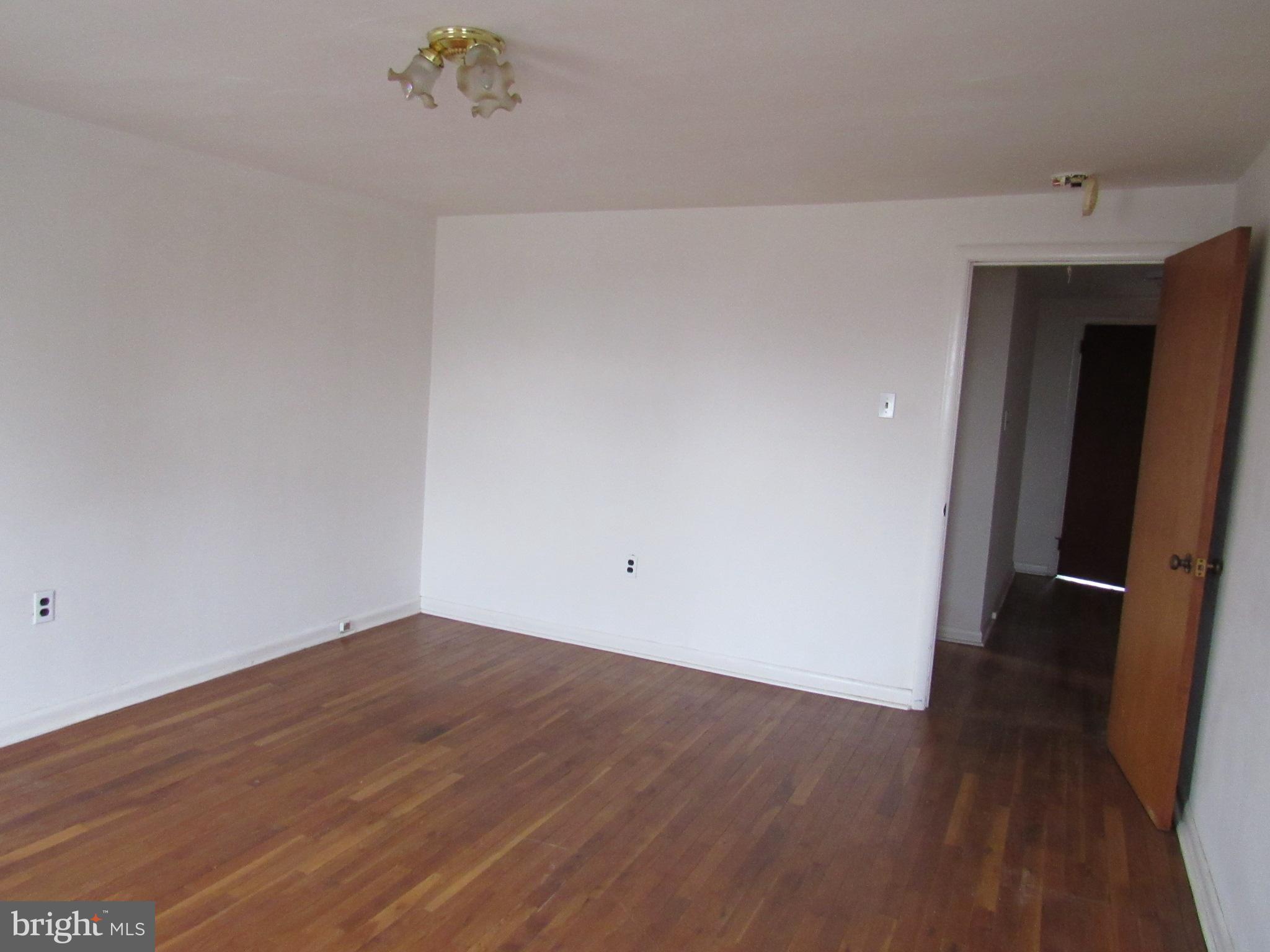 334 Fairview Road Woodlyn, PA 19094 - Photo 19 of 25 Gallery Image 19