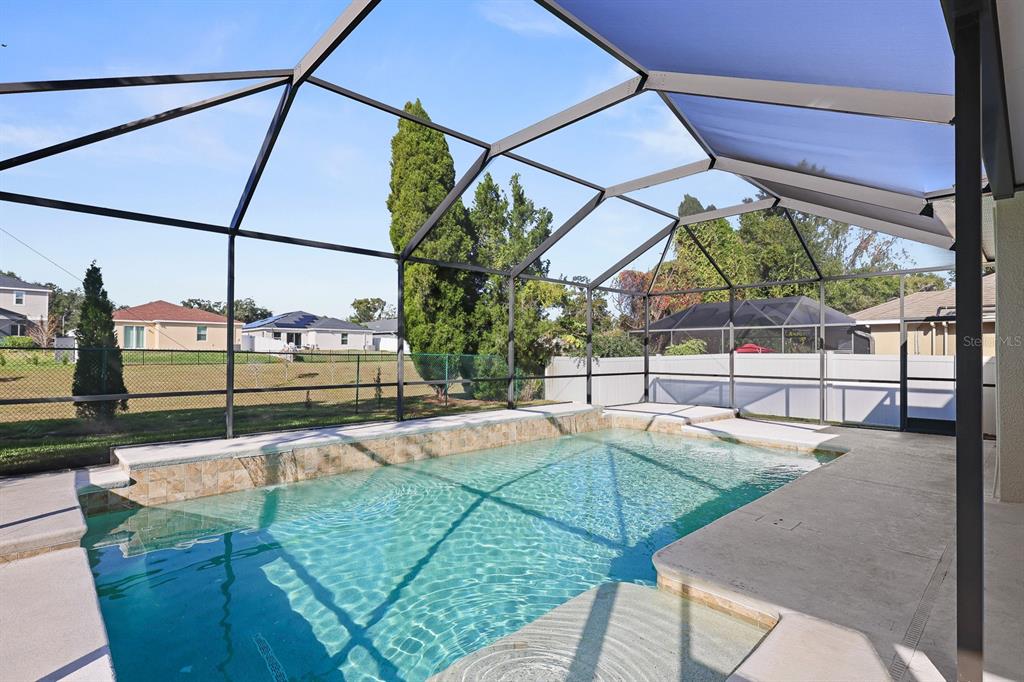 1411 Main Street Valrico, FL 33594 - Photo 38 of 44 a view of a backyard
