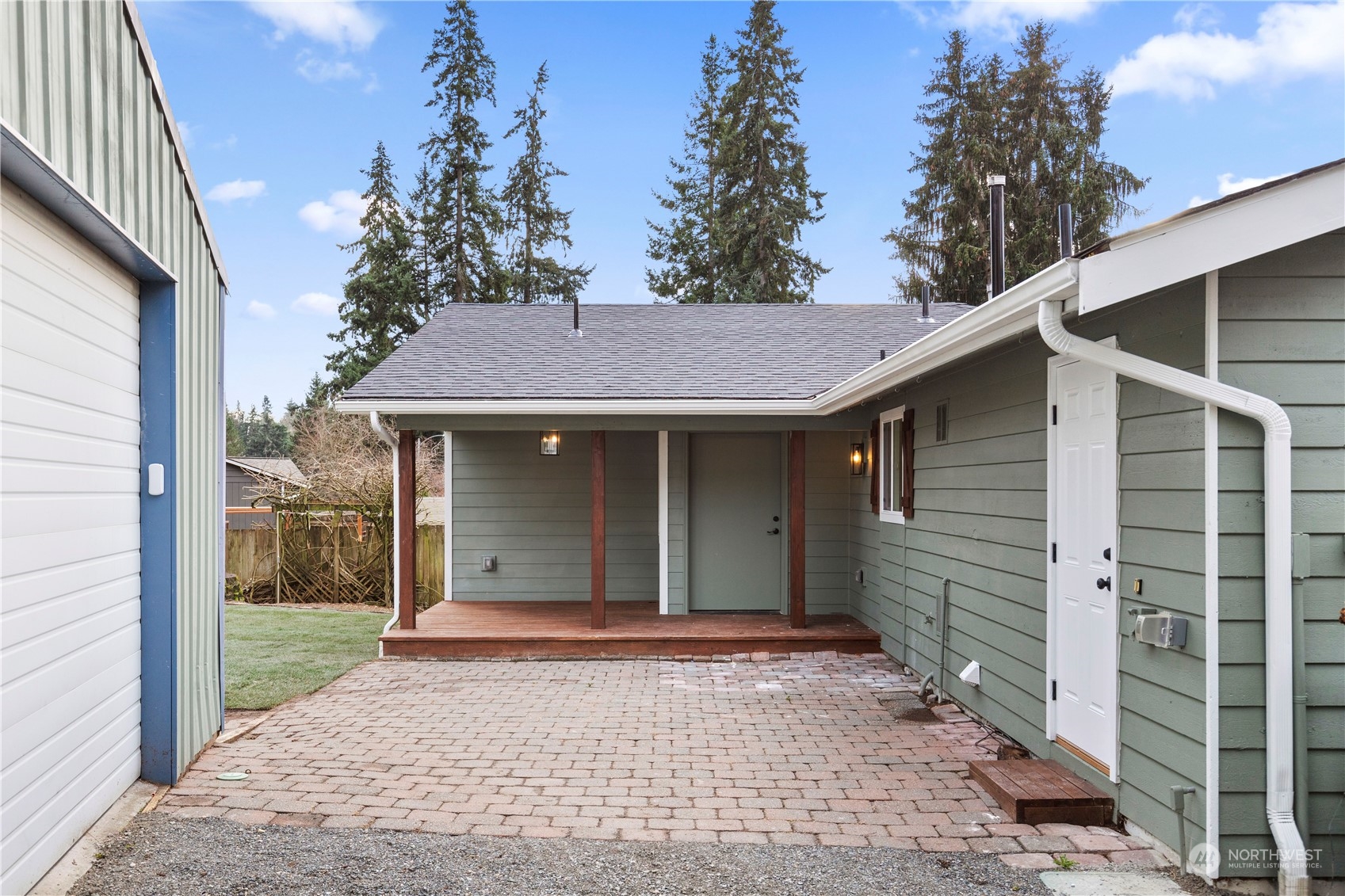 21613 6th Avenue West Bothell, WA 98021 - Photo 30 of 37 a view of a house with backyard and garden