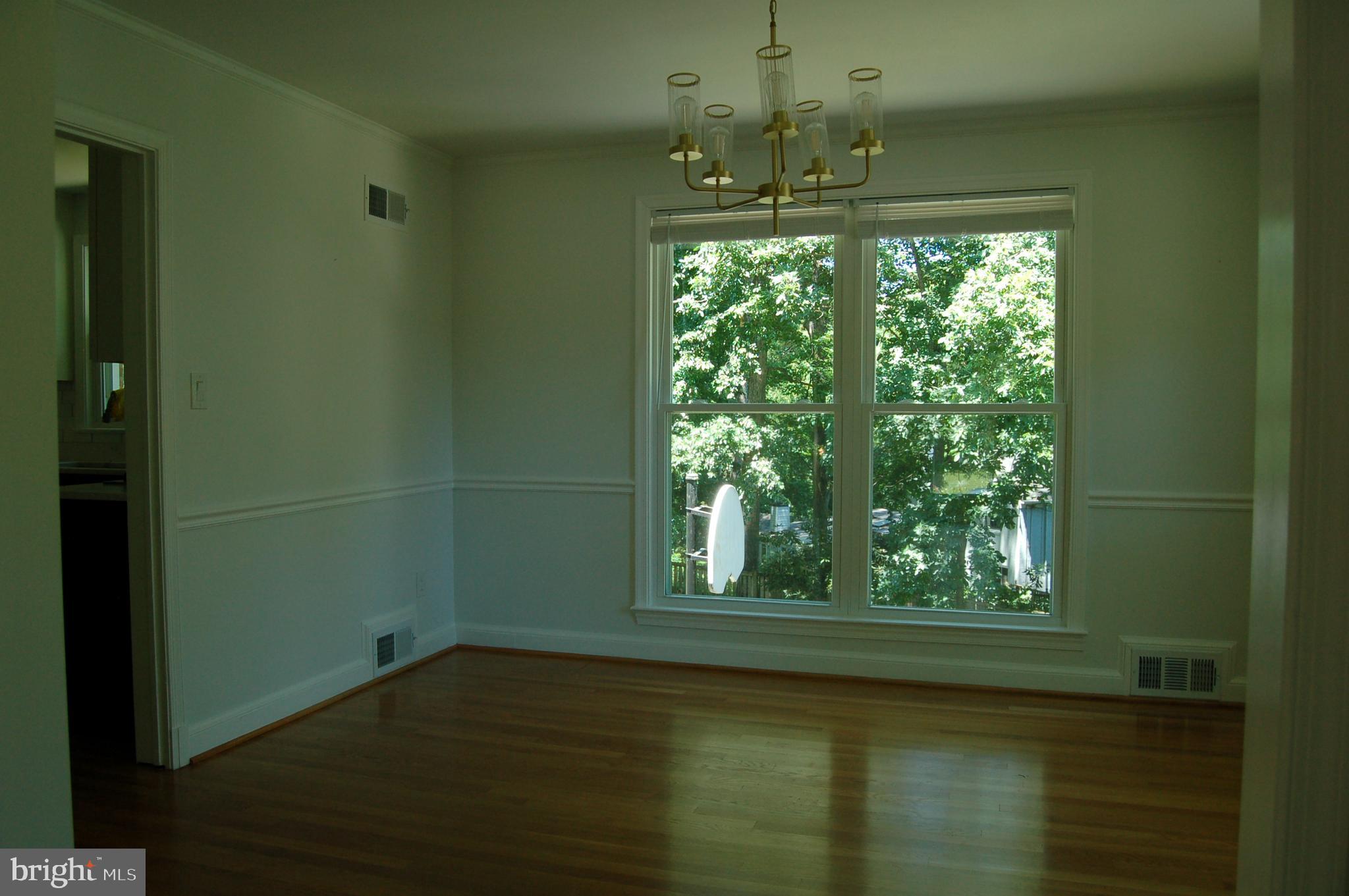 7301 Old Stage Road Rockville, MD 20852 - Photo 8 of 48