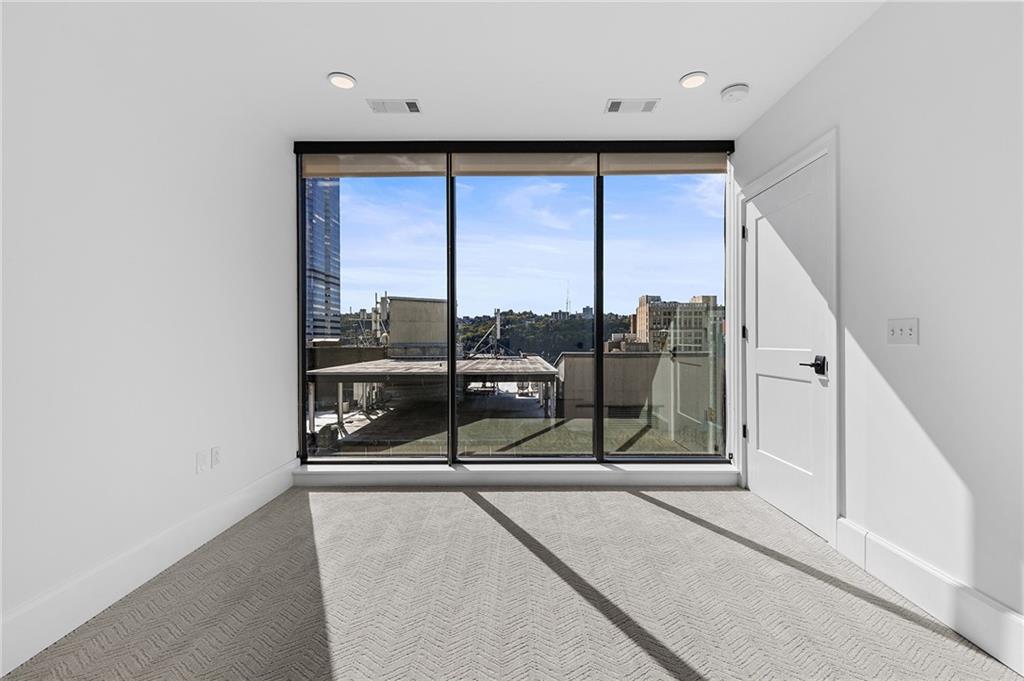 350 Oliver Avenue, Unit 1605 Pittsburgh, PA 15222 - Photo 20 of 40 a view of a glass door