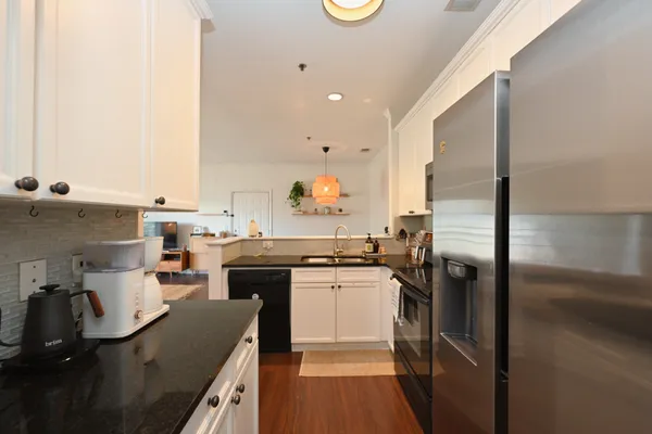 $1,700 | 7003 Lenox Village Drive, Unit B11, Nashville, TN 37211