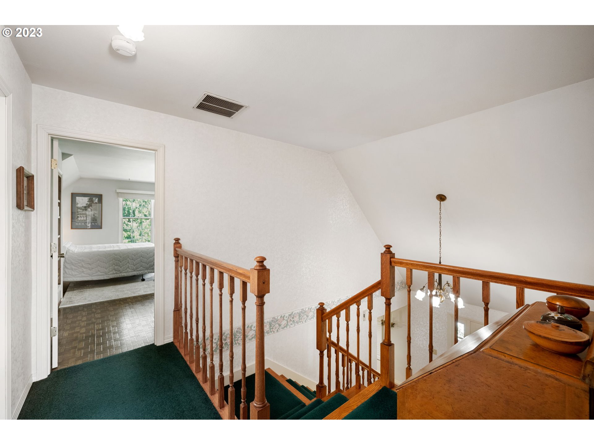 30681 South Needy Road Canby, OR 97013 - Photo 18 of 48 a view interior of a house with wooden floor and a floor to ceiling window