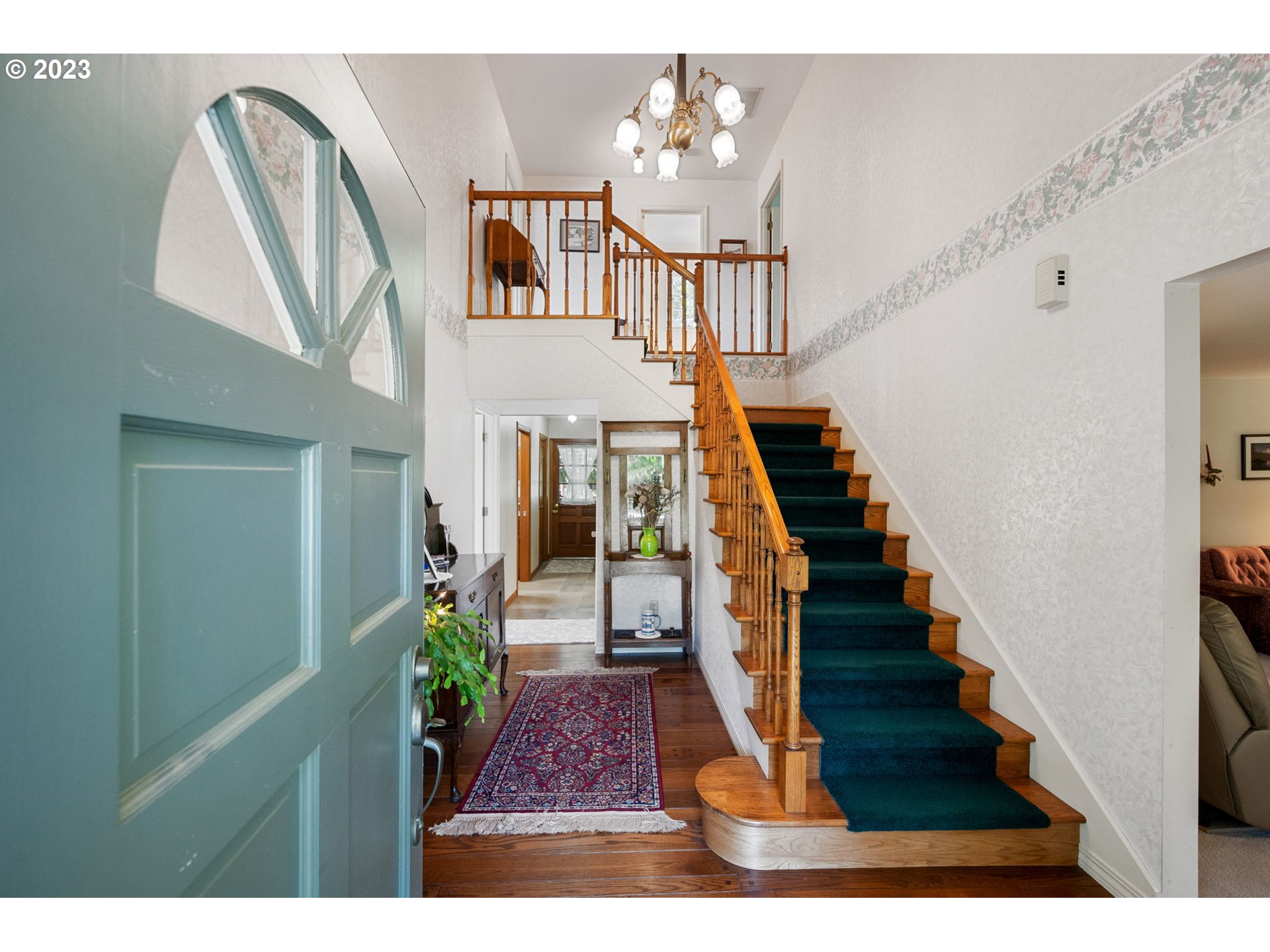 30681 South Needy Road Canby, OR 97013 - Photo 6 of 48 a view of entryway and hall with wooden floor