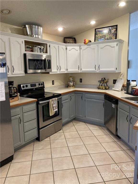 481 Mountain View Road Mars Hill, NC 28754 - Photo 4 of 6 Gallery Image 4