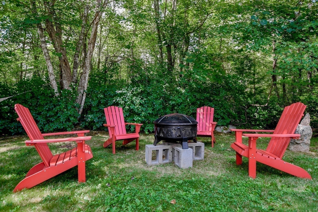 82 Dexter Road Marion, MA 02738 - Photo 7 of 41 Gallery Image 7