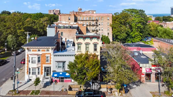 $389,000 | 465 Madison Avenue, Albany, NY 12210