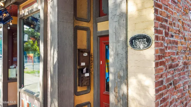 $389,000 | 465 Madison Avenue, Albany, NY 12210