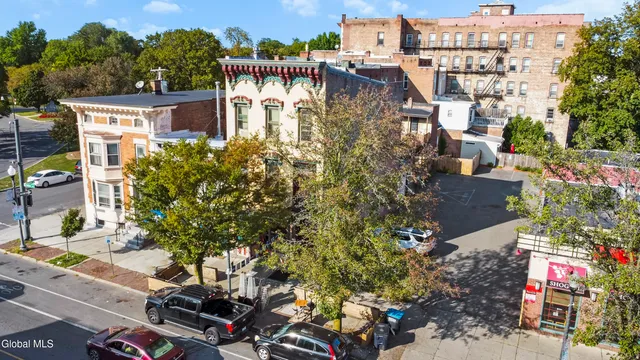 $389,000 | 465 Madison Avenue, Albany, NY 12210