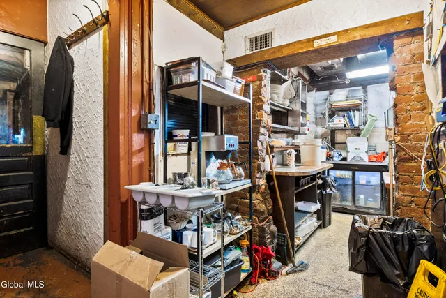 $389,000 | 465 Madison Avenue, Albany, NY 12210