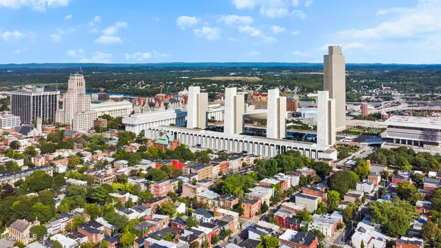 $389,000 | 465 Madison Avenue, Albany, NY 12210