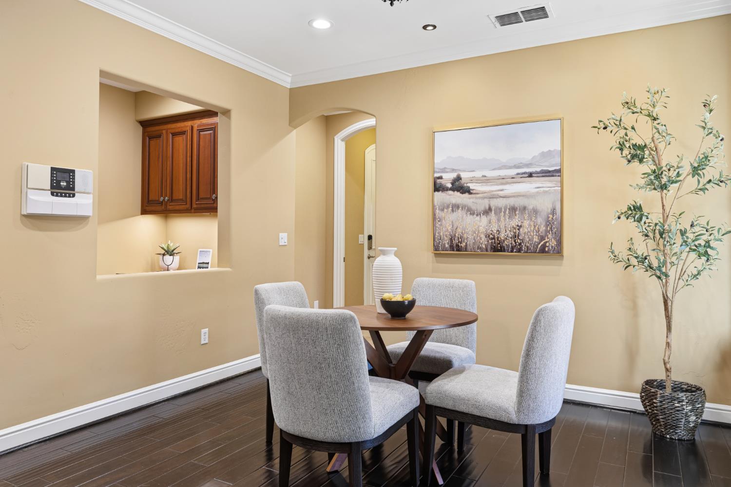 3047 Travois Circle Rescue, CA 95672 - Photo 14 of 94 a view of a dining room with furniture and wooden floor