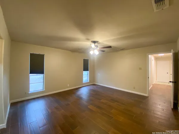 $1,975 | 11039 Whisper Valley Street, San Antonio, TX 78230