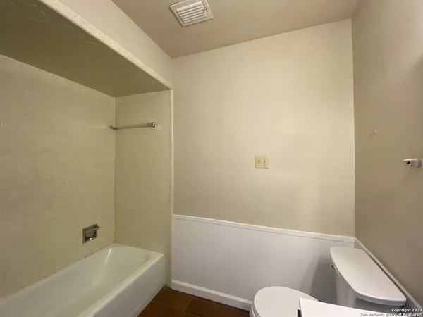 $1,975 | 11039 Whisper Valley Street, San Antonio, TX 78230