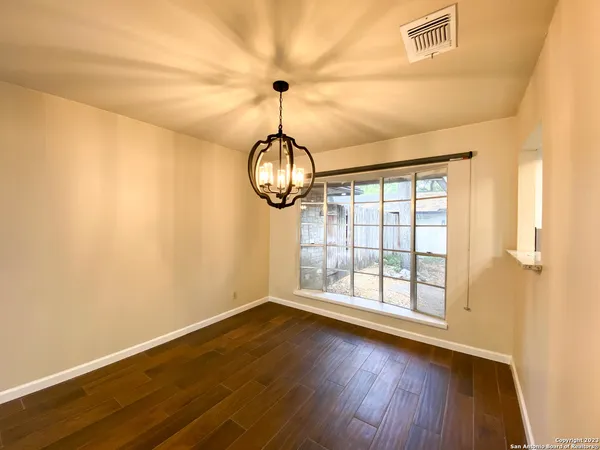 $1,975 | 11039 Whisper Valley Street, San Antonio, TX 78230