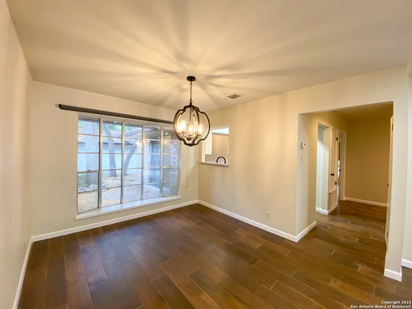 $1,975 | 11039 Whisper Valley Street, San Antonio, TX 78230