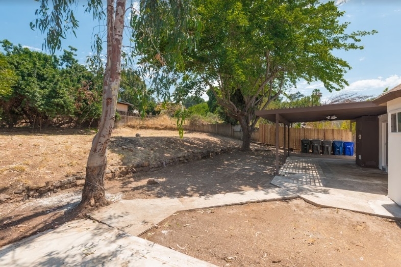 9214 Carthay Circle Spring Valley, CA 91977 - Photo 23 of 24 Gallery Image 23