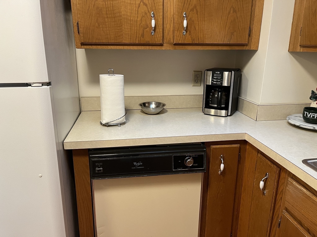 51 Londonderry Road, Unit 51 Grafton, MA 01519 - Photo 12 of 31