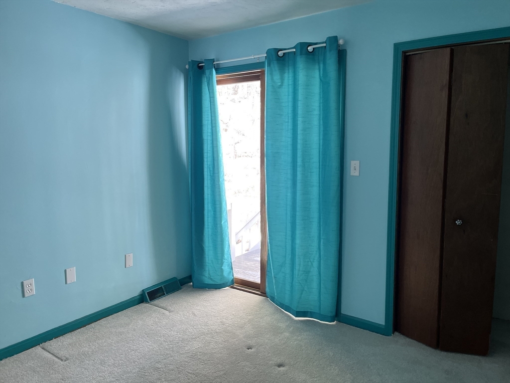 51 Londonderry Road, Unit 51 Grafton, MA 01519 - Photo 17 of 32