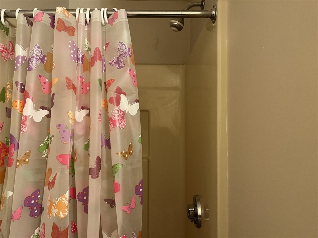 51 Londonderry Road, Unit 51 Grafton, MA 01519 - Photo 26 of 31