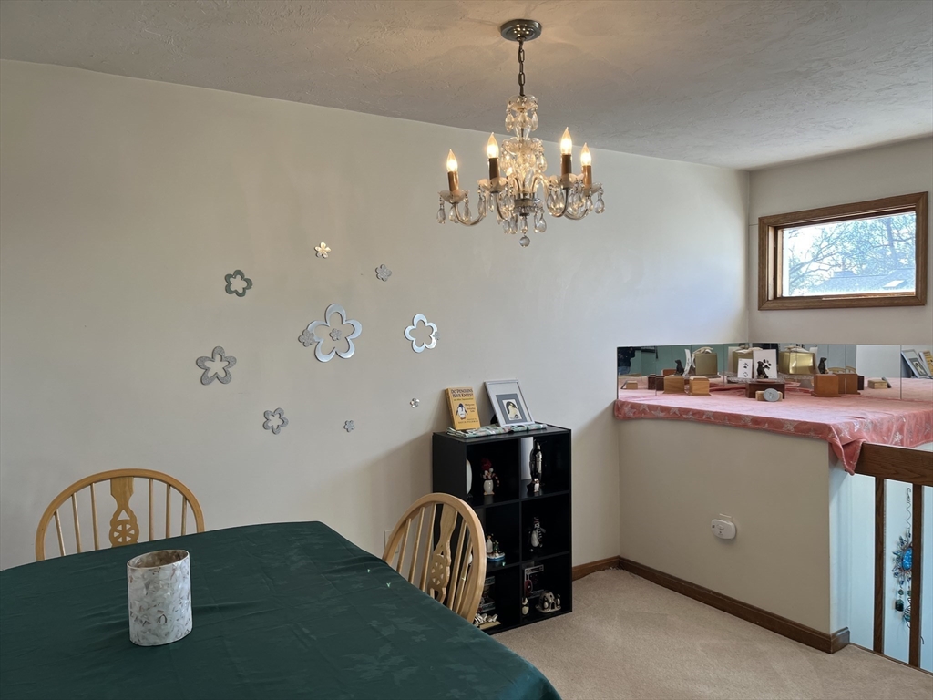 51 Londonderry Road, Unit 51 Grafton, MA 01519 - Photo 4 of 31