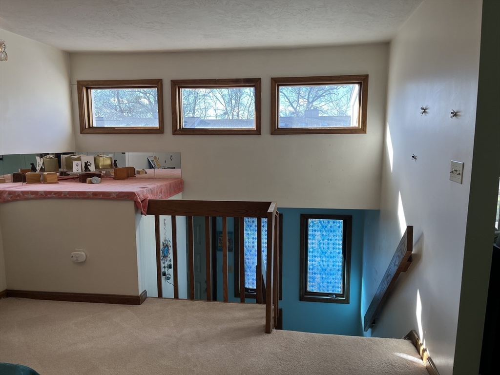 51 Londonderry Road, Unit 51 Grafton, MA 01519 - Photo 5 of 31